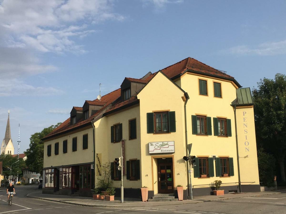 Eberl Hotel Pension Muenchen Feldmoching Exterior photo