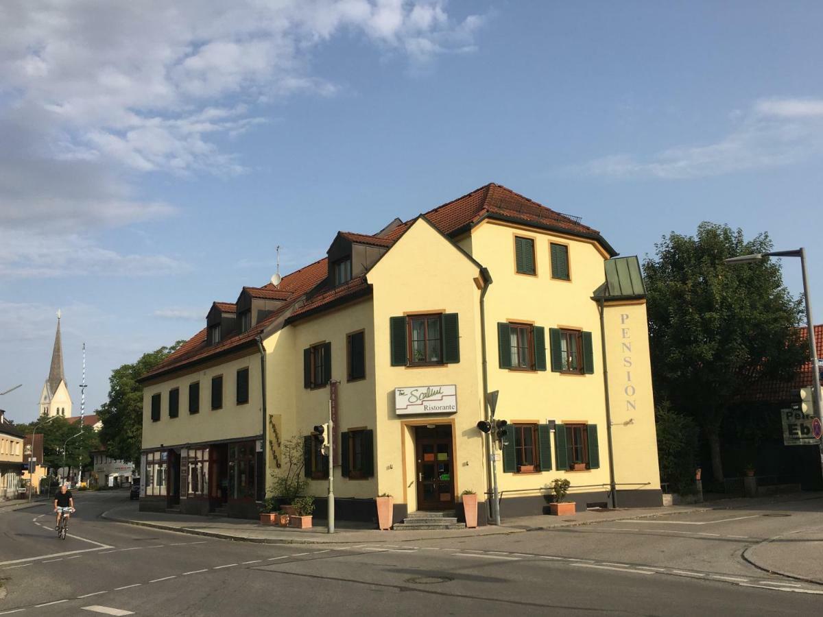 Eberl Hotel Pension Muenchen Feldmoching Exterior photo
